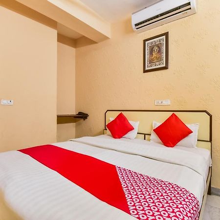 Oyo 72463 Hotel Sunder Palace Джодпур Екстериор снимка
