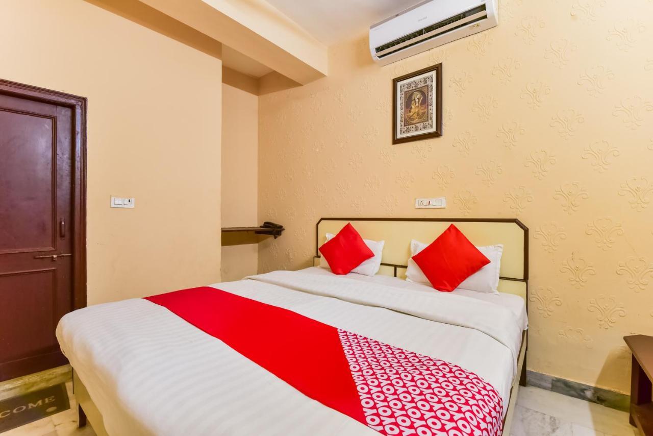 Oyo 72463 Hotel Sunder Palace Джодпур Екстериор снимка