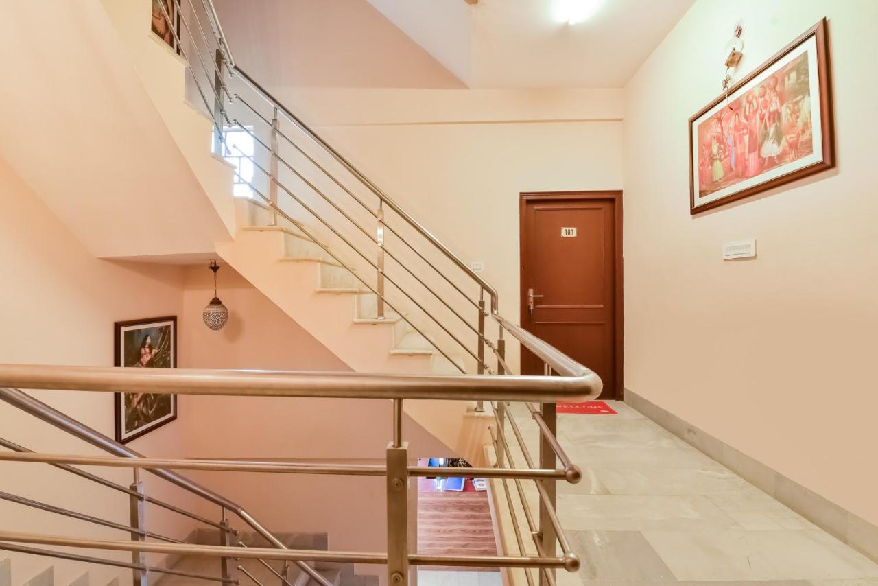 Oyo 72463 Hotel Sunder Palace Джодпур Екстериор снимка