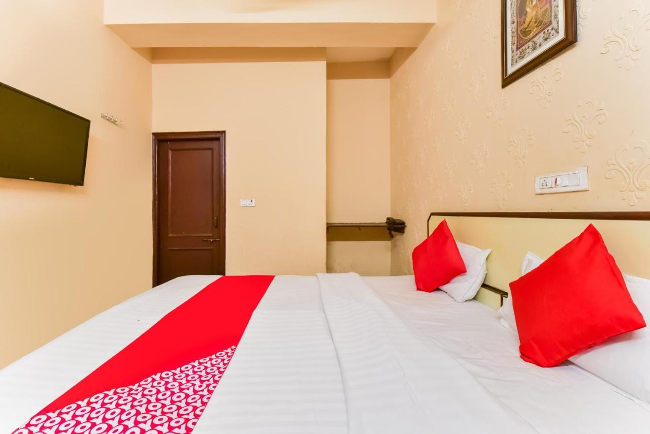 Oyo 72463 Hotel Sunder Palace Джодпур Екстериор снимка