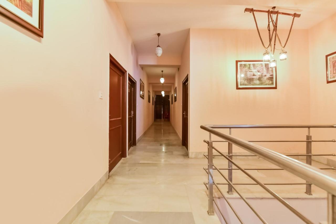 Oyo 72463 Hotel Sunder Palace Джодпур Екстериор снимка